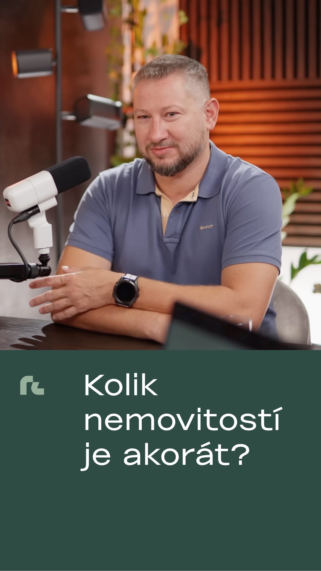 Znáte ty makléře, co se na sítích chlubí tím, že mají v nabídce 40 nebo 50 nemovitostí najednou? 📈 Vypadá to jako obrovský úspěch. Má to ale jeden podstatný háček. Když prodáváte dům nebo byt, potřebujete někoho, kdo vaši zakázku zná do posledního detailu. Ne někoho, kdo při zazvonění telefonu musí horečně lovit v papírech a systémech, aby vůbec zjistil, na co se ho zájemce na druhém konci drátu vlastně ptá. 🤷♂️
Kde je ten bod zlomu, kdy se z poctivé realitní práce stává jen pásová výroba a makléř začne ztrácet přehled? O tom mluvím v novém videu. 👇
Hledáte někoho, pro koho nebudete jen další bezejmenná položka v excelu? Pojďme se potkat. 👉 www.romanlaner.cz