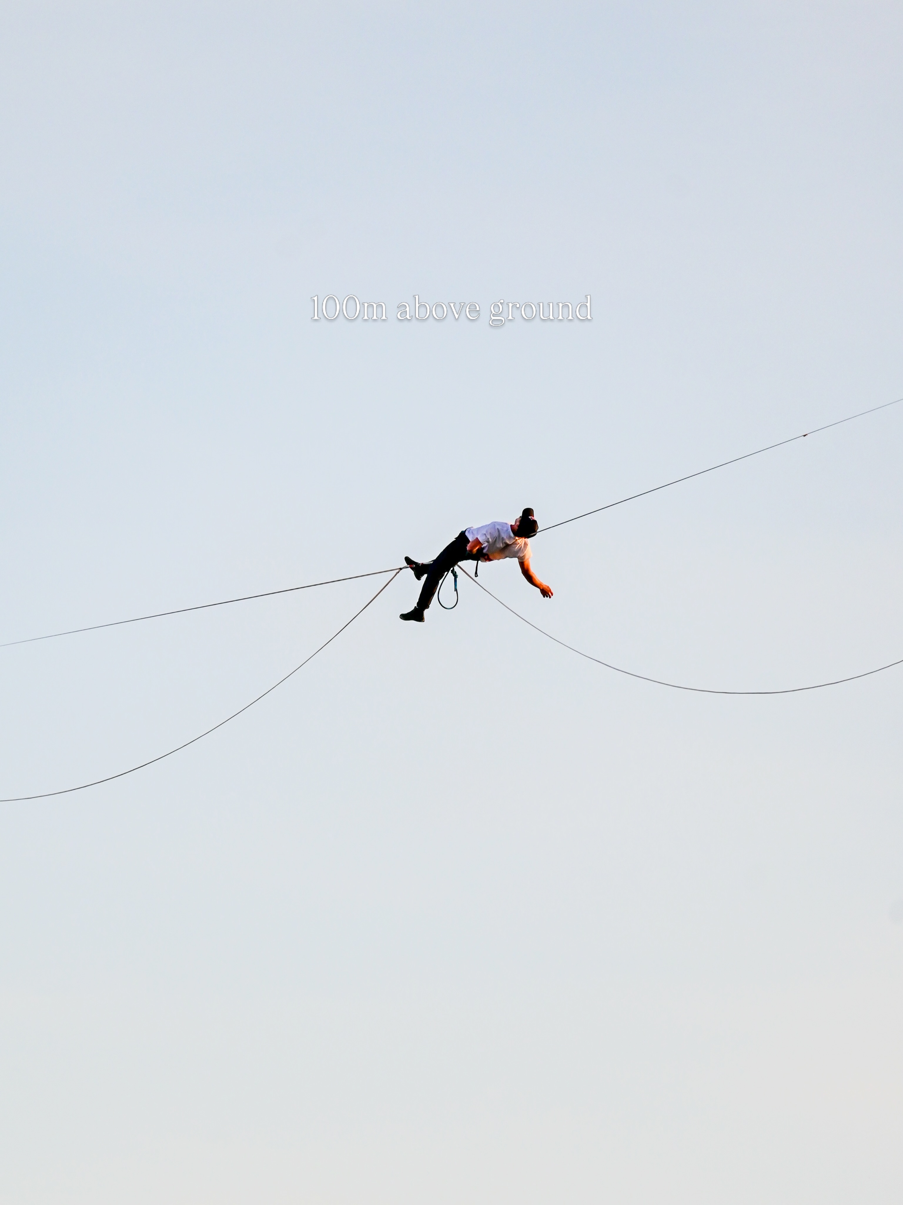New World Record from Bratislava thanks to @jaantastic 🤩
12 hours of slacklining between Bratislava castle & the UFO Bridge 🛸 14.7 km distance 100m above ground.
Congrats Jaan! 👏
#bratislava #slovakia #slovensko #slackline