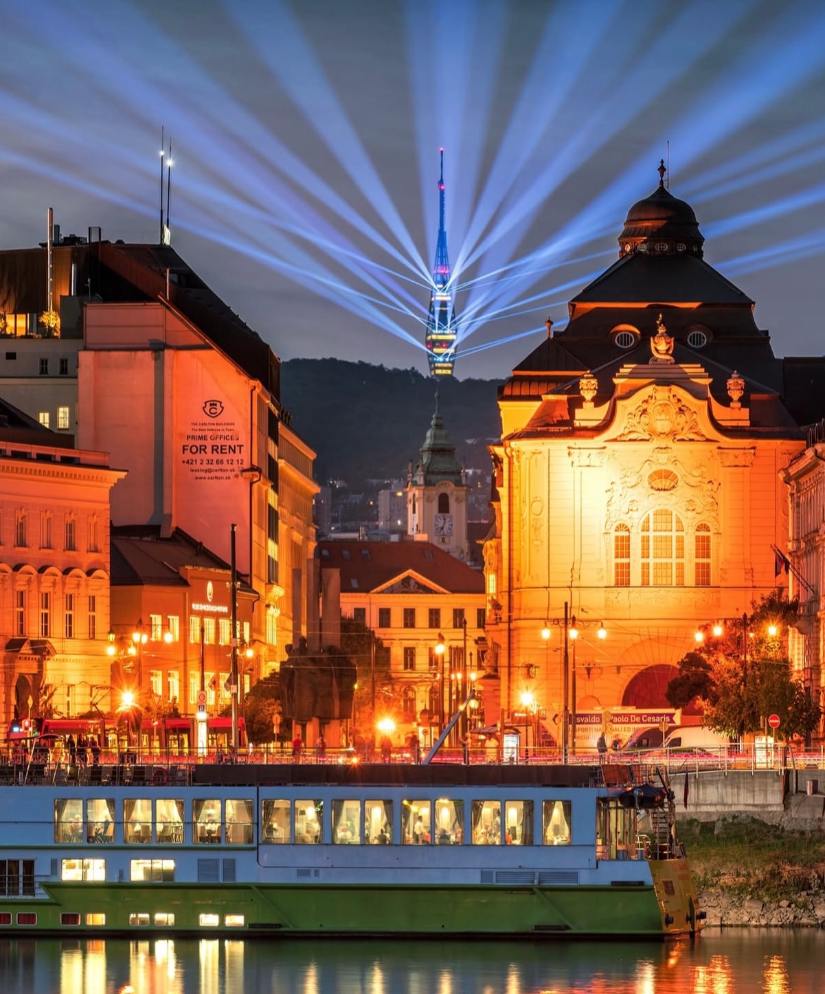 White night 2026 in Bratislava, Slovakia
Captured by @daniel_ejpriou
#bratislava #slovakia #slovensko #bielanoc #whitenight