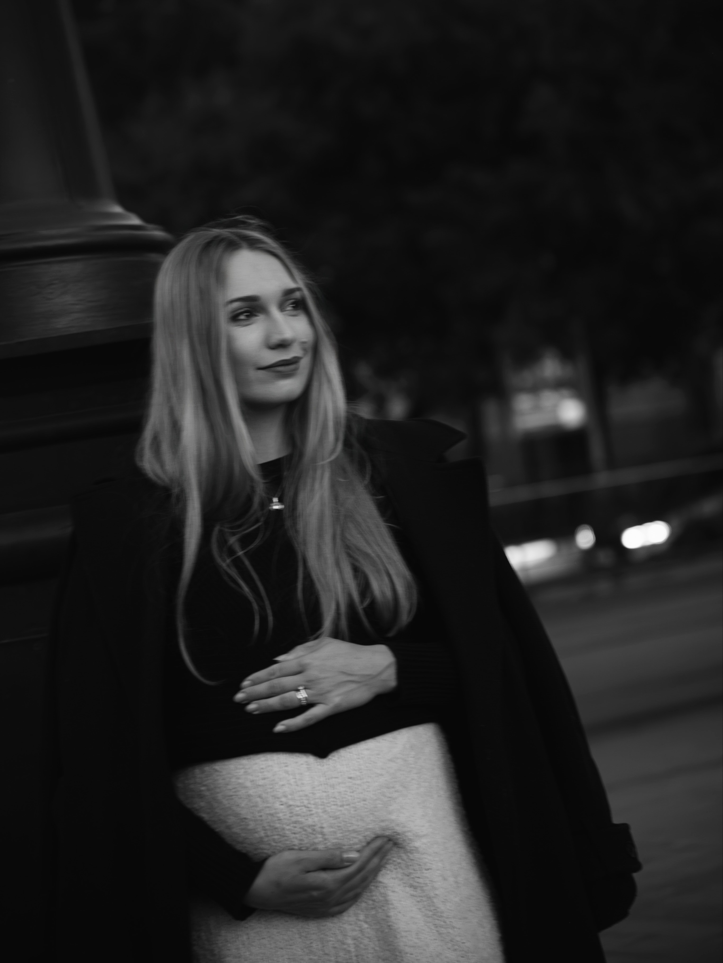 Bratislavu fotím už viac ako 10 rokov. Zachytávam jej ulice, architektúru, malé detaily aj veľké premeny. A teraz si v nej tvorím spomienky na jednu z najväčších zmien v mojom vlastnom živote 🤍
Už čoskoro ho budem objavovať aj z úplne novej perspektívy. S kočíkom, malou parťáčkou a aj trochu iným tempom.
O tom, ako vnímam Bratislavu po desiatich rokoch za objektívom, čo na nej milujem, čo by som zmenila a ktoré jej menej známe miesta stoja za návštevu, som sa nedávno porozprávala so @startitup_sk 📰
Ak vás zaujíma môj trochu osobnejší pohľad na mesto, ktoré tu spolu už roky objavujeme, rozhovor nájdete na Startitup.sk.
📷 @elena_bliznik
#bratislava #slovakia #cityphotoshoot
I’ve been photographing Bratislava for over 10 years now 📷
Capturing its streets, architecture, little details, and big transformations. And now, I’m creating memories here of one of the biggest changes in my own life 🤍
Very soon, I’ll be exploring this city from a whole new perspective. With a stroller and at a slightly different pace.
I recently had a chat with @startitup_sk about how I see Bratislava after a decade behind the lens, what I love about it, what I’d change, and which of its lesser-known spots are truly worth discovering 📰
If you’re curious to get a more personal glimpse into how I see the city we’ve been exploring together for years, you can read the full interview on Startitup.sk.
📷 @elena_bliznik