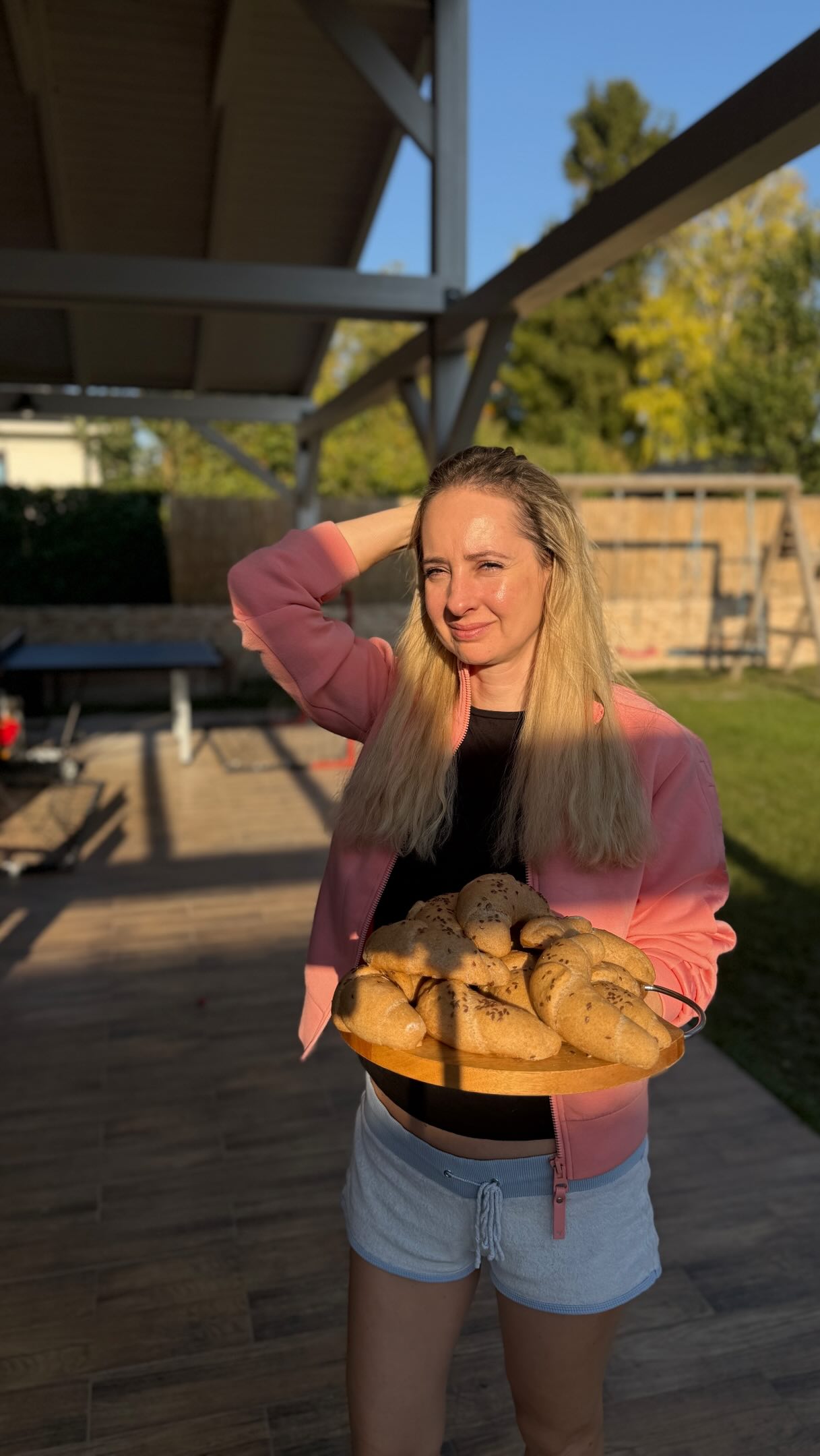 Tieto MÄKULINKÉ CELOZRNNÉ ŠPALDOVÉ ROŽKY budete zbožňovať, sľubujem ☺️. Recept pre vás: 🥐 400 g špaldovej…